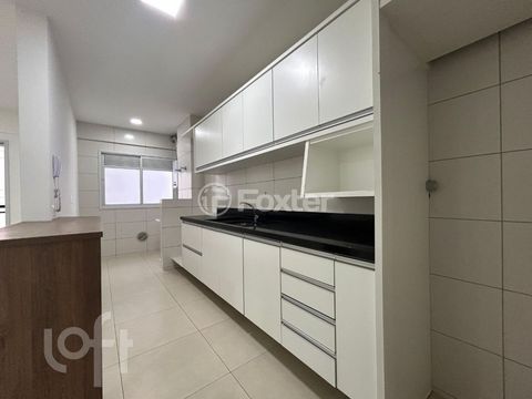 Image 4 - 917058