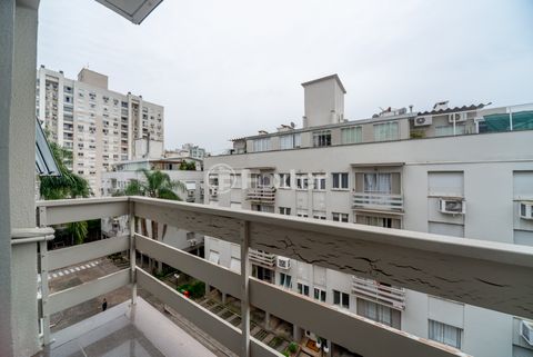 Image 14 - 917075