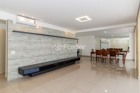Image 7 - 917129