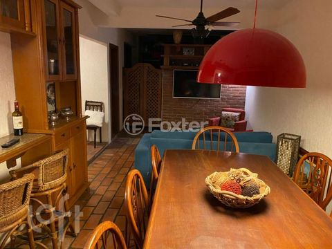 Image 11 - 917212