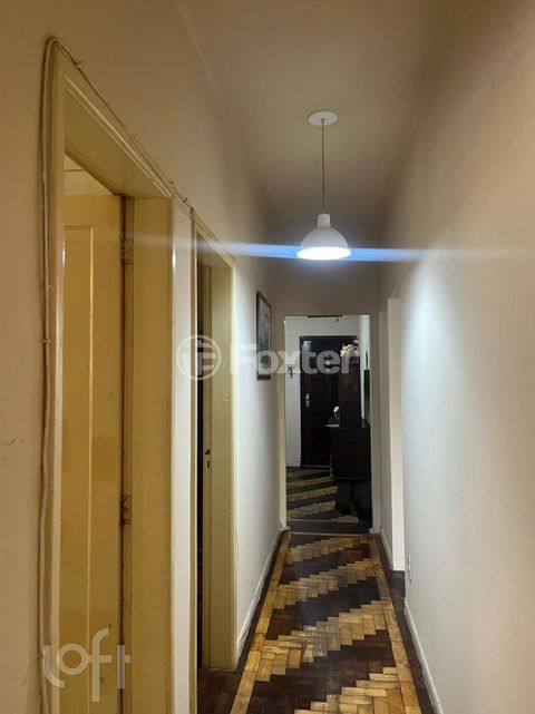 Image 4 - 917221