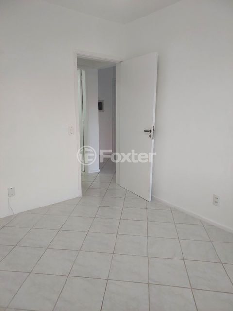 Image 2 - 917225