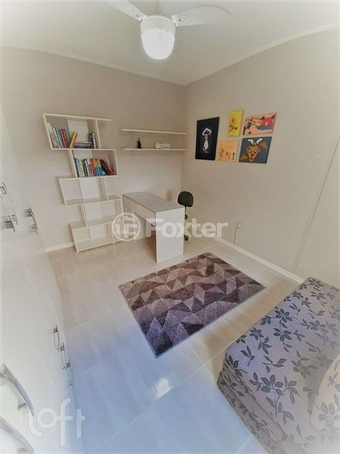 Image 3 - 917240