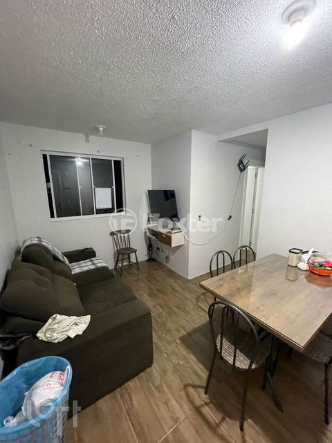 Image 10 - 917253