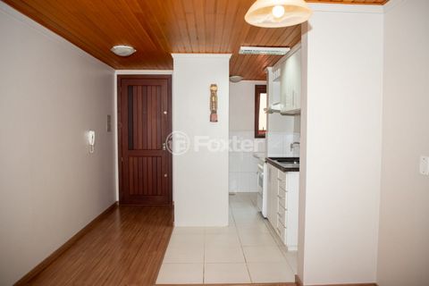 Image 9 - 917263