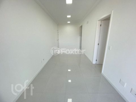 Image 6 - 917302