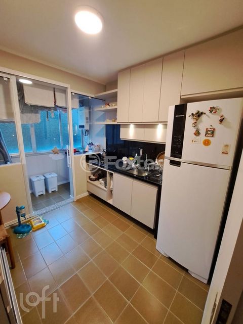 Image 3 - 917313