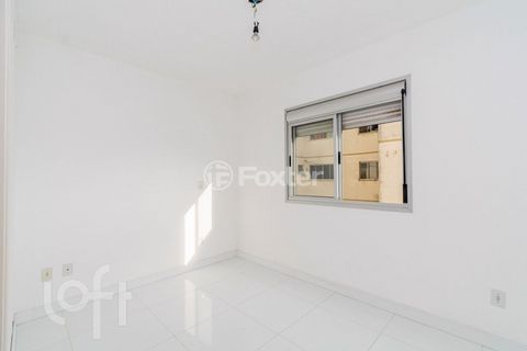 Image 5 - 917316