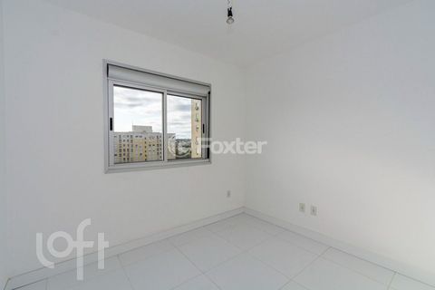 Image 10 - 917316