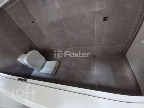 Image 7 - 917319