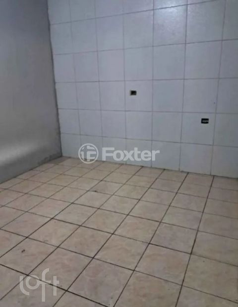 Image 6 - 917325