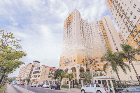 Image 9 - 917341