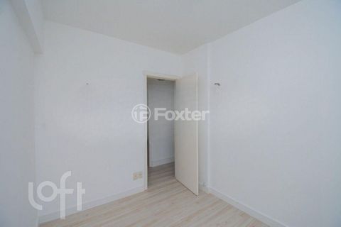 Image 15 - 917341