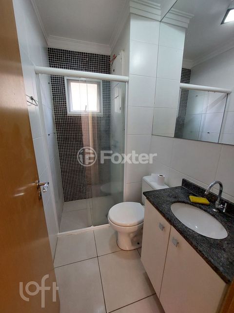 Image 11 - 917343
