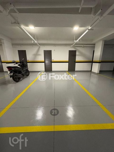 Image 3 - 917354