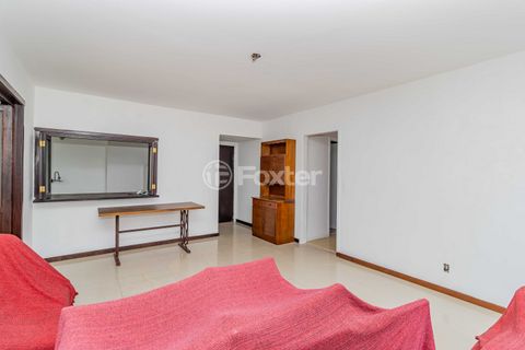 Image 5 - 917367