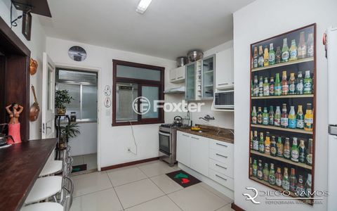 Image 1 - 917367