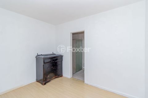 Image 19 - 917367