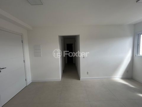Image 4 - 917375