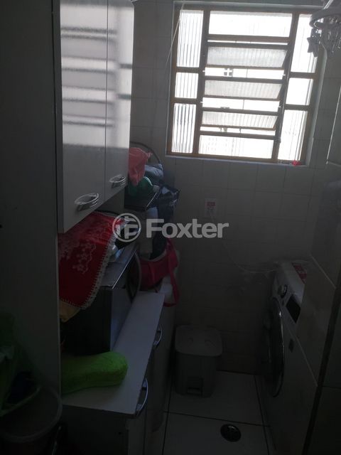 Image 3 - 917381