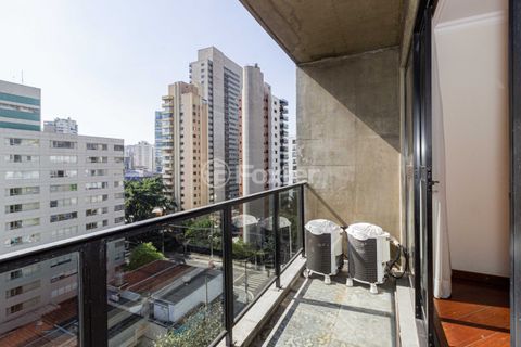 Image 5 - 917382