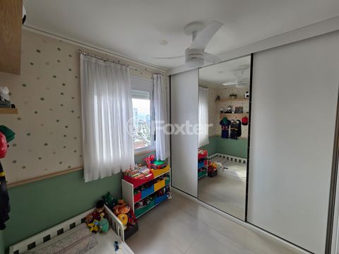 Image 4 - 917389