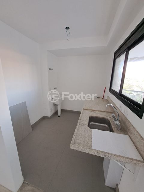 Image 3 - 917394