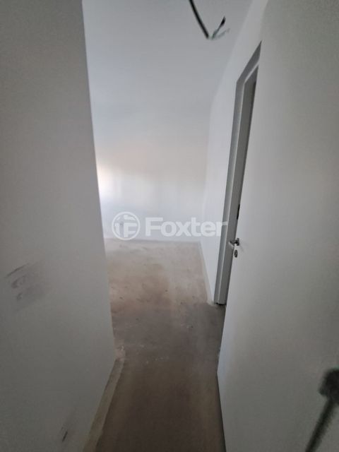 Image 7 - 917394