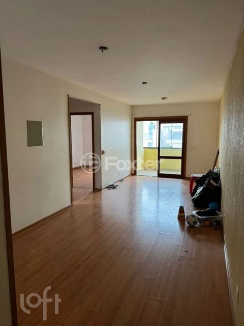 Image 5 - 917407