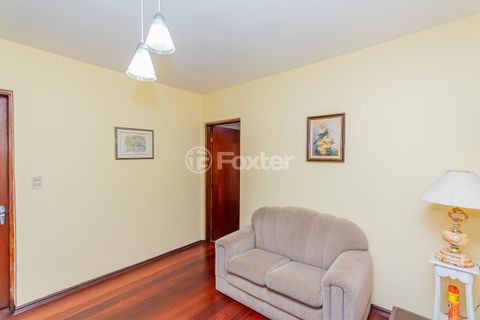 Image 3 - 917411