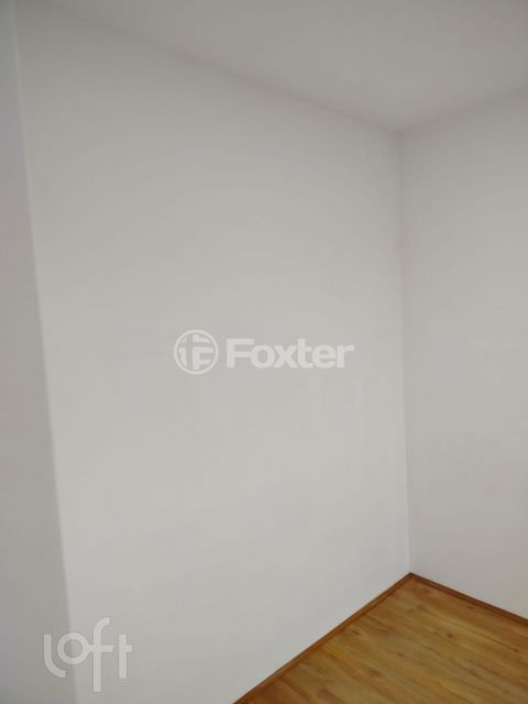 Image 7 - 917416
