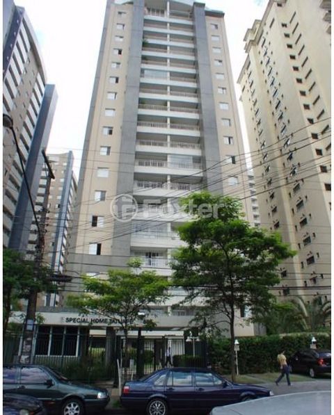Image 1 - 917420