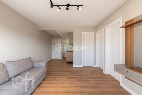 Image 3 - 917424