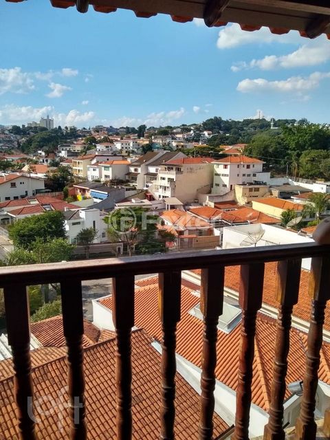 Image 5 - 917427