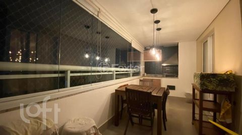 Image 3 - 917432
