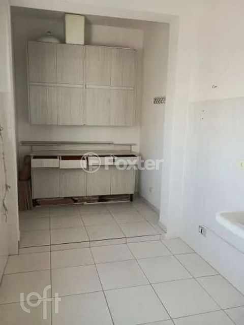 Image 7 - 917494