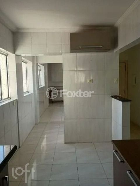 Image 4 - 917494