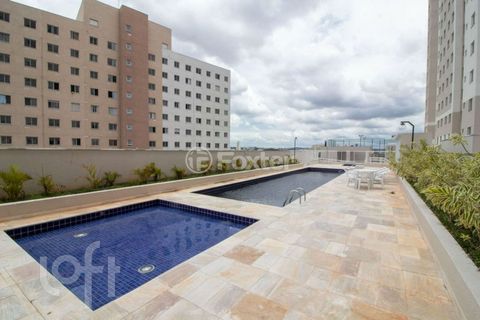 Image 9 - 917495