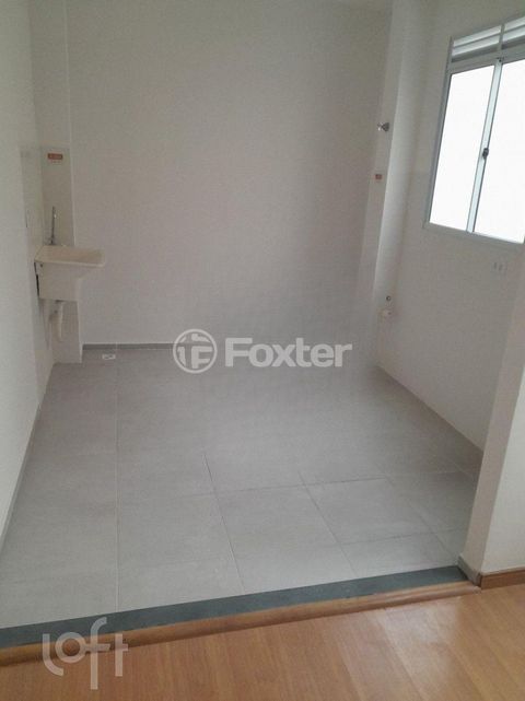 Image 7 - 917497