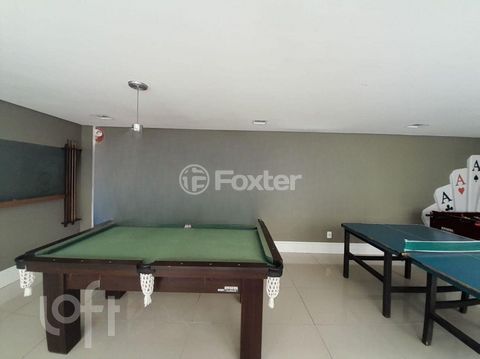 Image 17 - 917500