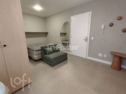 Image 3 - 917510
