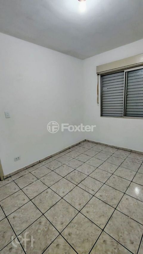 Image 2 - 917513