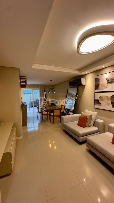 Image 3 - 917523