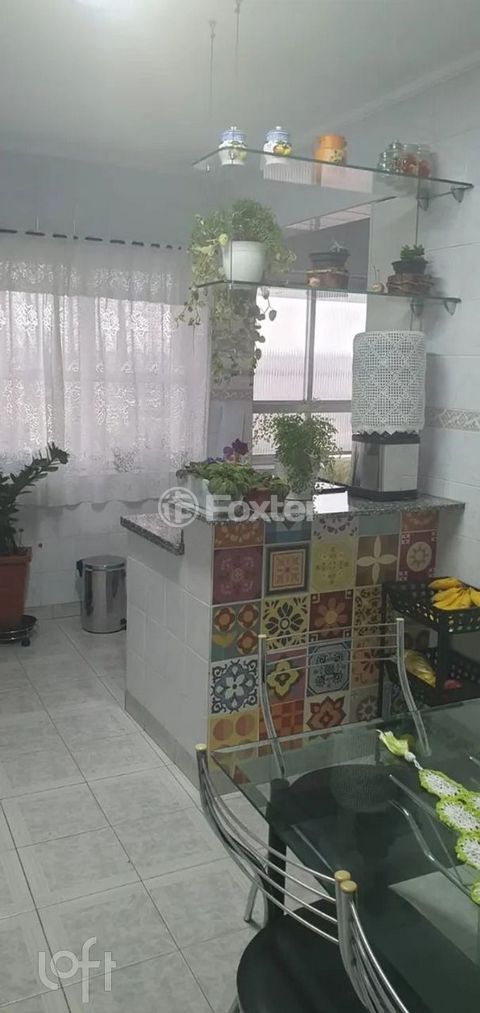 Image 1 - 917553