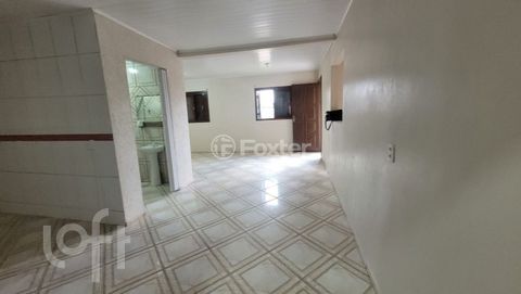 Image 6 - 917562