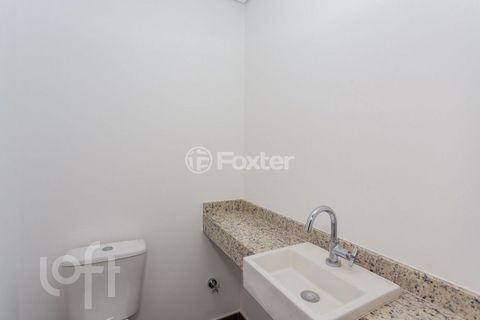 Image 7 - 917564