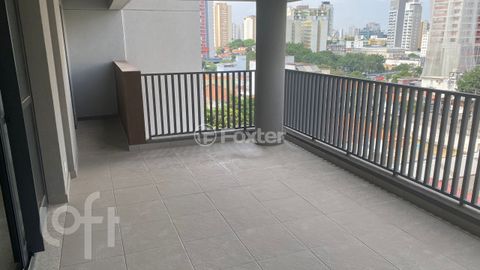 Image 4 - 917564