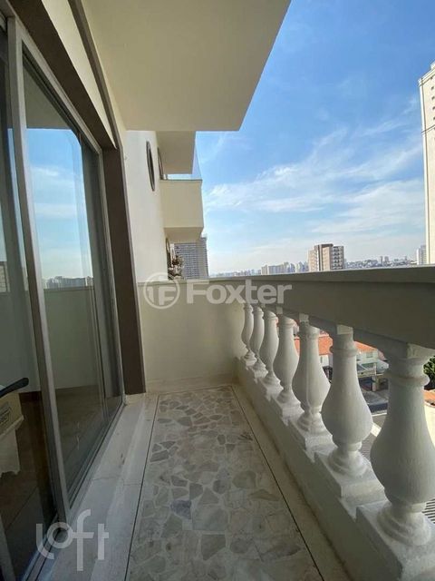 Image 1 - 917580