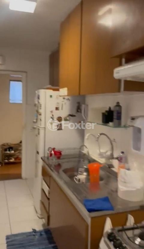 Image 3 - 917589