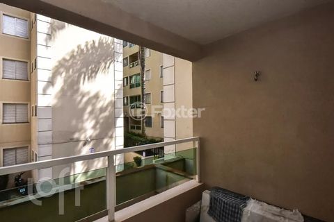 Image 3 - 917595